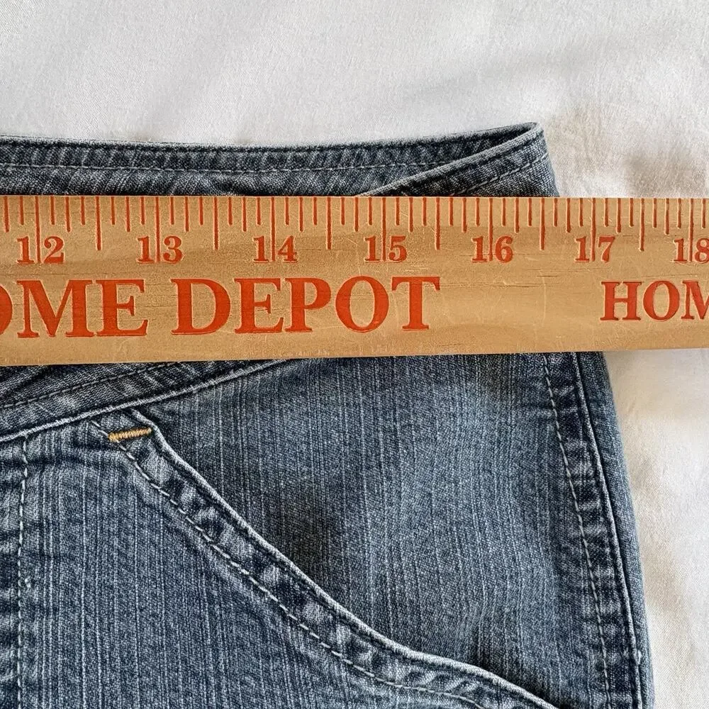Vintage Y2K Chico's Platinum Long Bermuda Shorts Women’s 2 (12) Utility Skimmers
